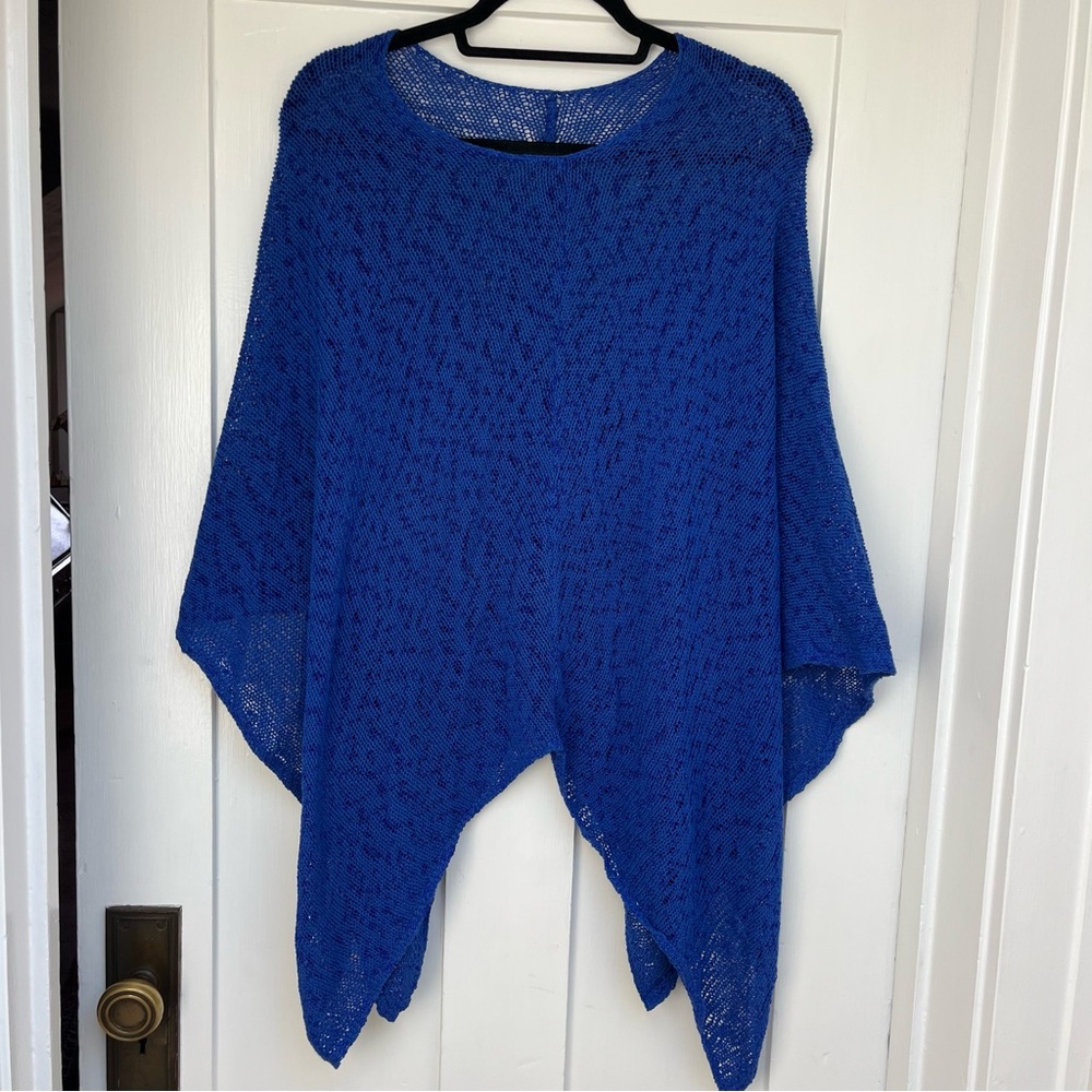 Blue Asymmetrical Poncho - Picture 5 of 5